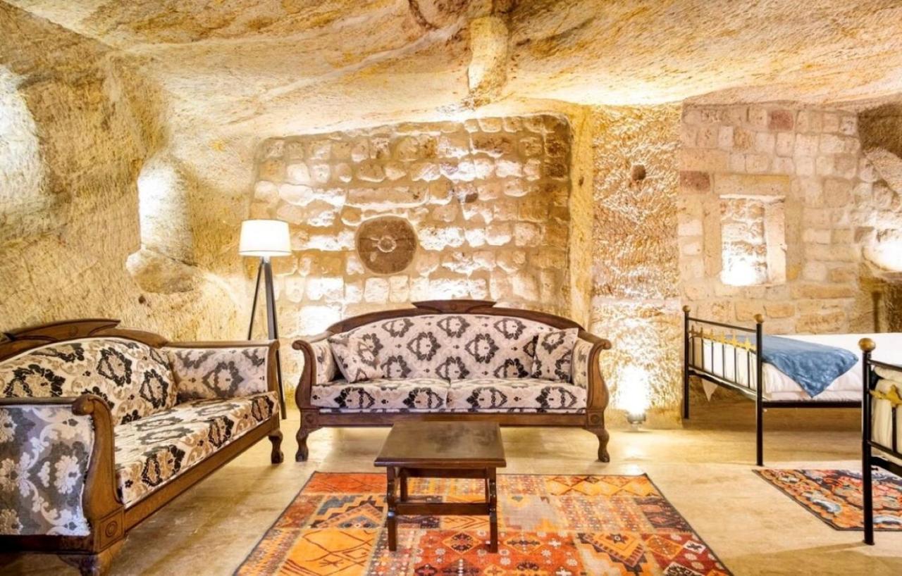 Uzay Cave Suite Hotel Urgup Exterior photo